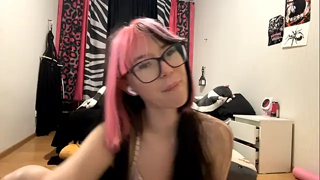WifeAileen online show from 05/11/26, 02:45