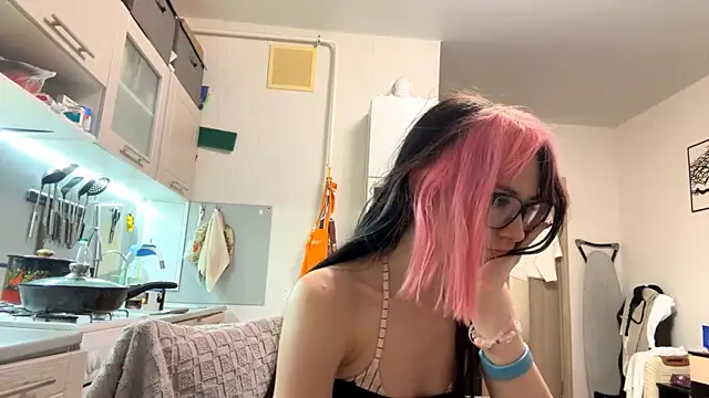 WifeAileen online show from 05/19/26, 07:32