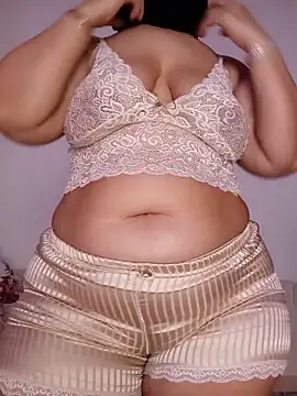 Sexy yassimna online show from 05/19/26, 02:24