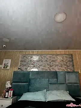 Delphine doll online show from 06/28/26, 04:02