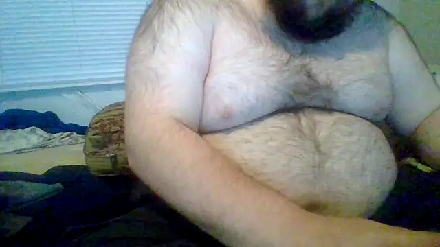 Snapshot of TBFL0204 chatting on 05/20/26, 04:42 TBFL0204 online show from 05/20/26, 04:42
