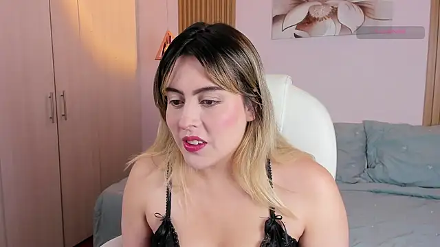 jenny Dream  online show from 04/18/26, 08:20