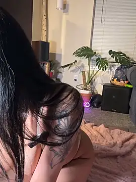 alexisbae888 online show from 04/14/26, 04:17