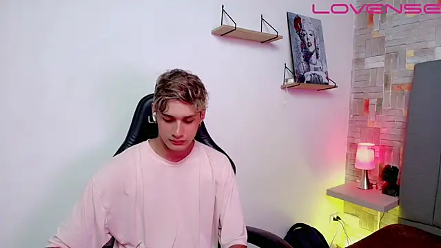 flaquito    online show from 04/06/26, 08:32