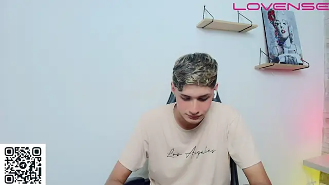 flaquito    online show from 05/13/26, 08:27