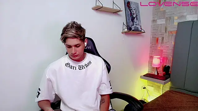 flaquito    online show from 04/07/26, 08:43