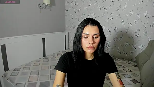 TiaMur  online show from 05/28/26, 05:30