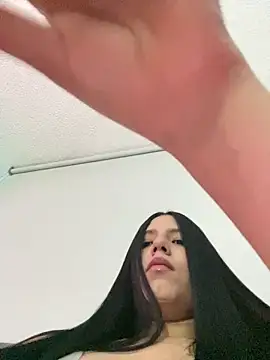 IsabelaRivers online show from 05/27/26, 03:58