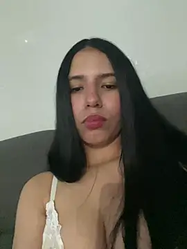 IsabelaRivers online show from 05/14/26, 03:36