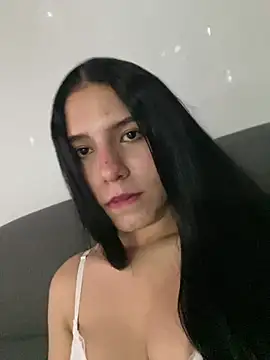 IsabelaRivers online show from 04/16/26, 03:07