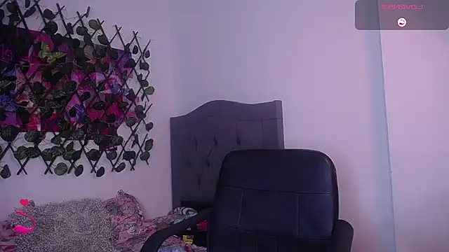 Samantha Matius online show from 04/14/26, 08:36