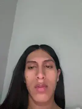 luna duque online show from 06/23/26, 03:43