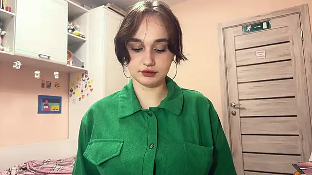 NoraSweetie online show from 04/04/26, 03:18