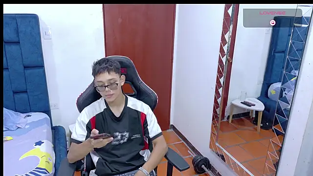 Alex teen 20c online show from 04/10/26, 09:11