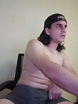 Snapshot of randomzombie27 chatting on 04/09/26, 02:24 randomzombie27 online show from 04/09/26, 02:24