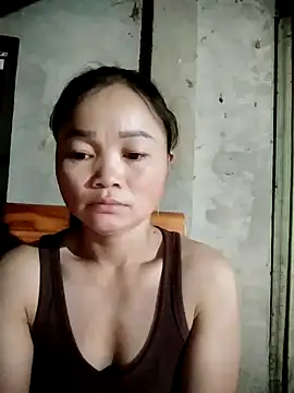 Tieuvy122 online show from 05/07/26, 08:12