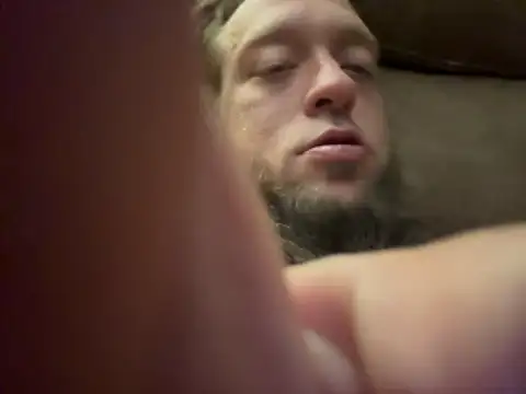 Snapshot of kuntryg8338 chatting on 04/12/26, 06:16 kuntryg8338 online show from 04/12/26, 06:16