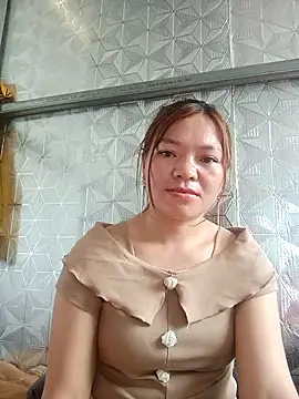 Snapshot of Baohong11 chatting on 04/03/26, 03:57 Baohong11 online show from 04/03/26, 03:57