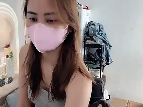 Snapshot of ___Nami___ chatting on 04/03/26, 09:05 Nami online show from 04/03/26, 09:05