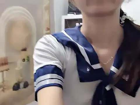 Snapshot of ___Nami___ chatting on 04/10/26, 12:34 Nami online show from 04/10/26, 12:34