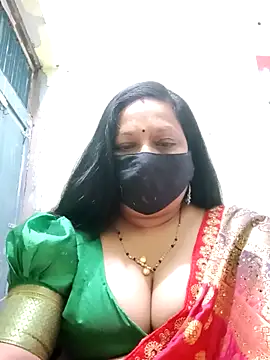 Snapshot of PINKI_024 chatting on 05/04/26, 05:22 PINKI 024 online show from 05/04/26, 05:22