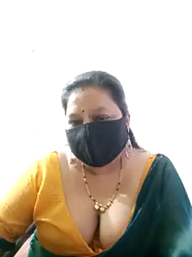 Snapshot of PINKI_024 chatting on 04/15/26, 05:46 PINKI 024 online show from 04/15/26, 05:46