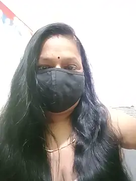 Snapshot of PINKI_024 chatting on 05/27/26, 04:53 PINKI 024 online show from 05/27/26, 04:53