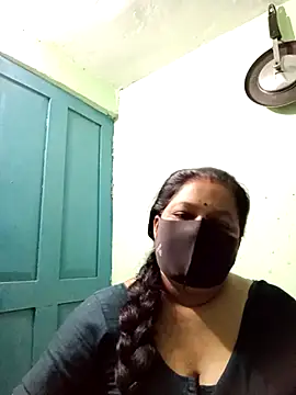 PINKI 024 online show from 04/04/26, 06:20