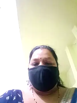 PINKI 024 online show from 04/13/26, 05:33