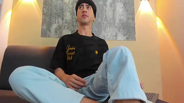 PODEROSO SAMAEL online show from 04/08/26, 03:41