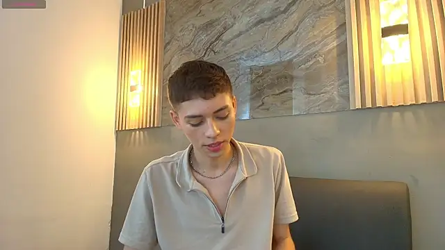 KENNY HANK online show from 05/11/26, 04:03