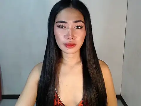 urasiankylie online show from 04/21/26, 04:57