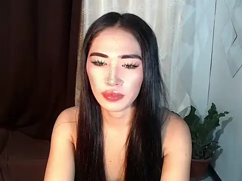 urasiankylie online show from 05/18/26, 06:01