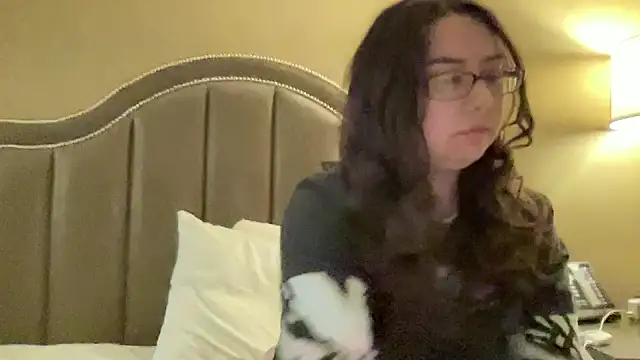 ariaxm00n online show from 05/20/26, 10:18
