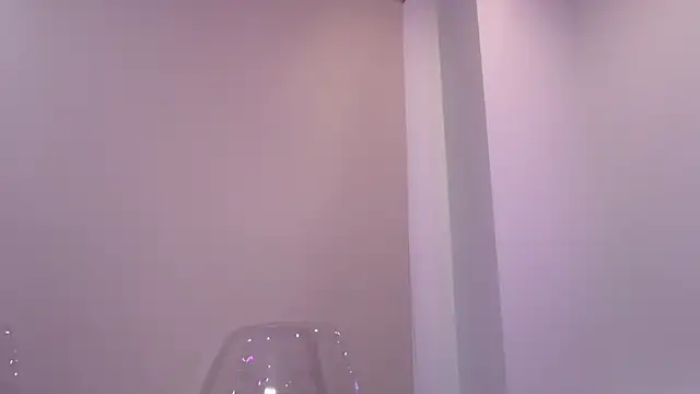 Polyvixennn online show from 04/03/26, 07:37