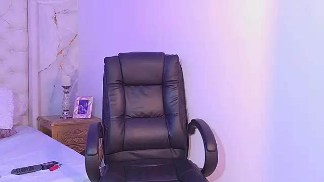 LaraBelmon online show from 07/12/26, 02:51