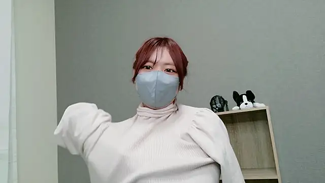 Snapshot of YUA_0425 chatting on 05/12/26, 04:46 YUA 0425 online show from 05/12/26, 04:46