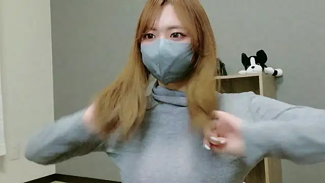 YUA 0425 online show from 05/03/26, 09:36