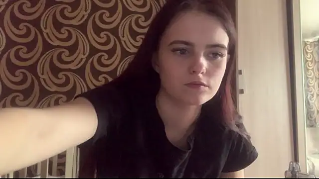 KikiAmino online show from 04/22/26, 02:02