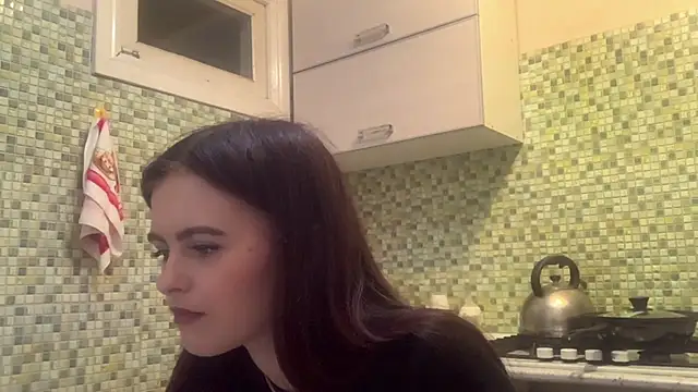 KikiAmino online show from 04/03/26, 05:08