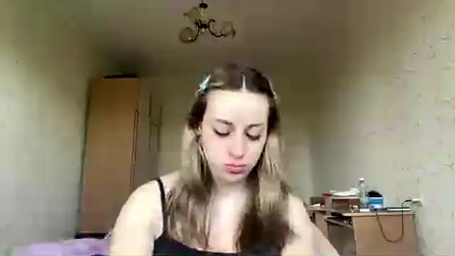 SpringSummers online show from 05/25/26, 07:07