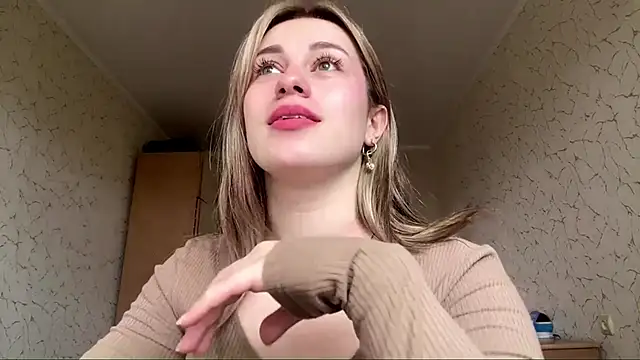 Snapshot of SpringSummers chatting on 04/09/26, 08:09 SpringSummers online show from 04/09/26, 08:09