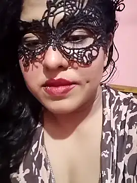 Maskedcurves online show from 04/09/26, 05:53