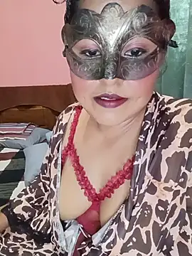 Maskedcurves online show from 06/26/26, 02:12