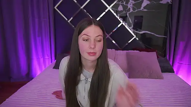 Snapshot of BabyLumi chatting on 04/10/26, 12:56 BabyLumi online show from 04/10/26, 12:56