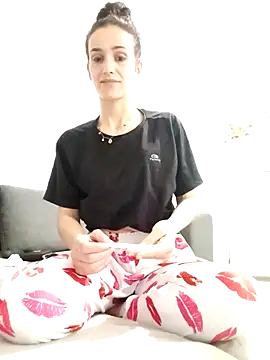 Lolaa92i online show from 04/03/26, 10:16