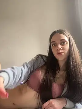 Snapshot of HotGirl1701 chatting on 04/03/26, 10:00 HotGirl1701 online show from 04/03/26, 10:00