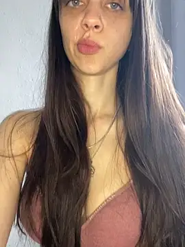 HotGirl1701 online show from 06/04/26, 04:17