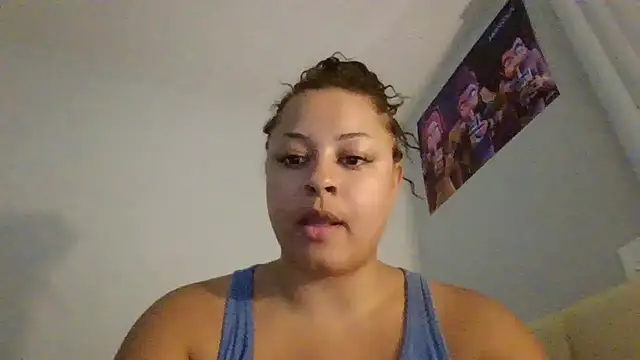 Snapshot of madzbailey chatting on 07/01/26, 02:12 madzbailey online show from 07/01/26, 02:12