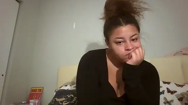 madzbailey online show from 04/05/26, 11:17